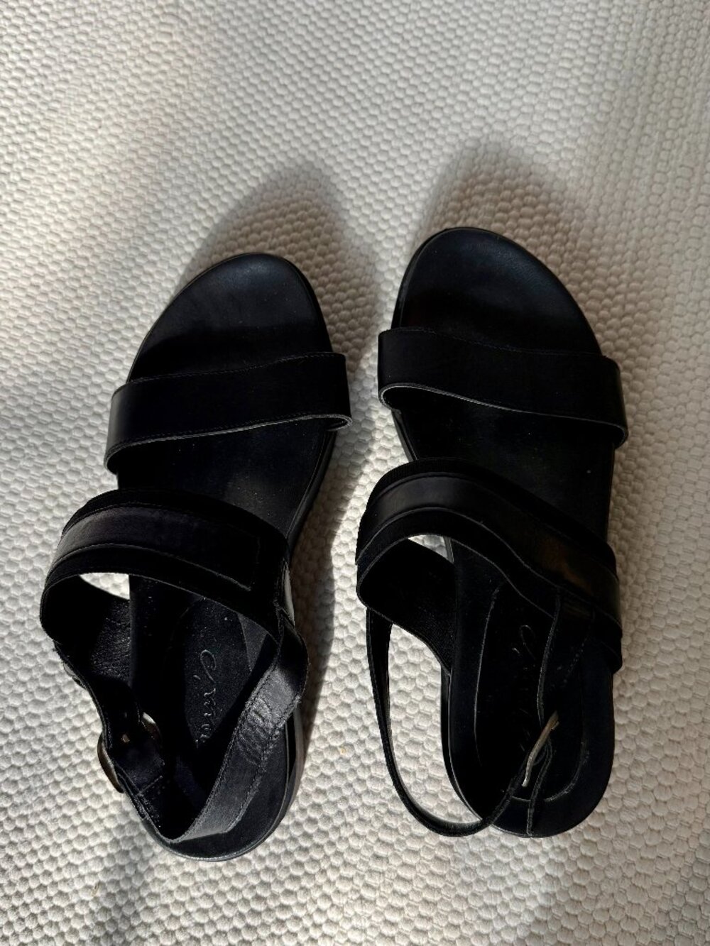 Like new Italian leather sandals from Gem's, size 38